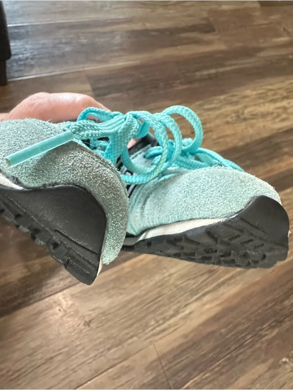 New Balance 574 aqua blue and black lace up sneakers toddler 7 boy or girl